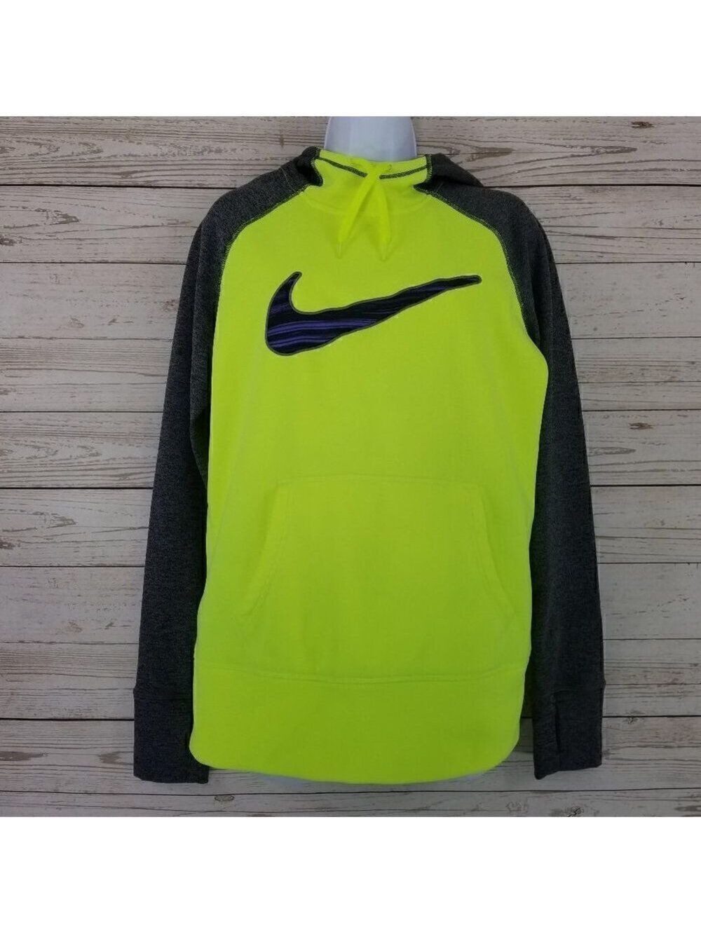 Nike Therma Fit Womens Size Medium Thumbholes Swoosh Pullover Hoodie Sweatshirt